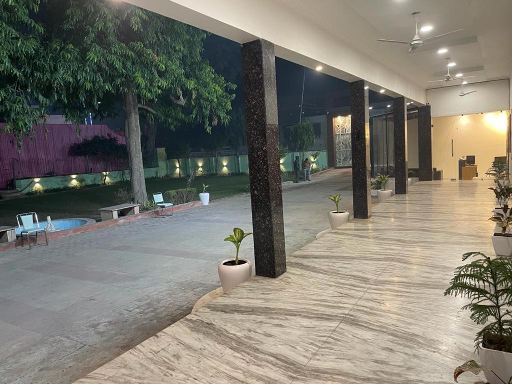 The Kedar Resort マトゥラー エクステリア 写真