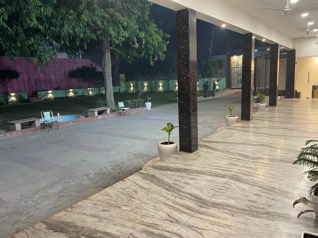 The Kedar Resort マトゥラー エクステリア 写真